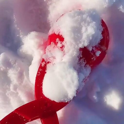One or Two Snowball Large Maker Clip - Image 11