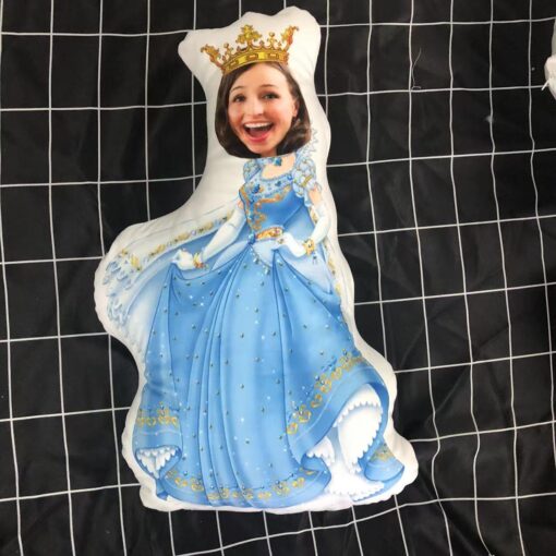 Personalised 3D Cartoon Mini Me Pillow - 4 sizes! - Image 8