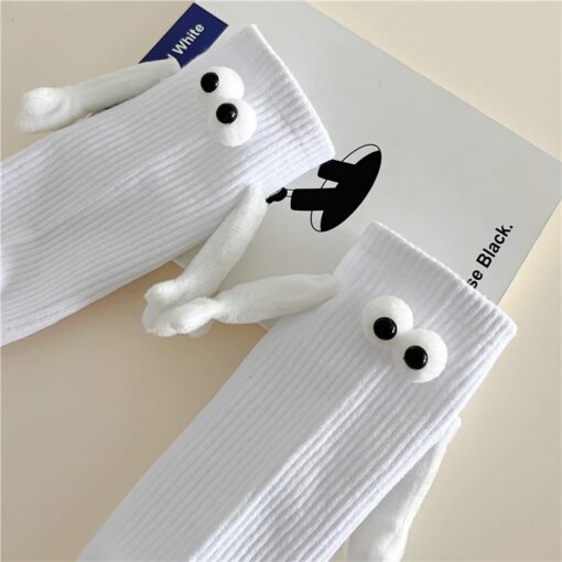 Magnetic Couple Holding Hands Socks - Image 23