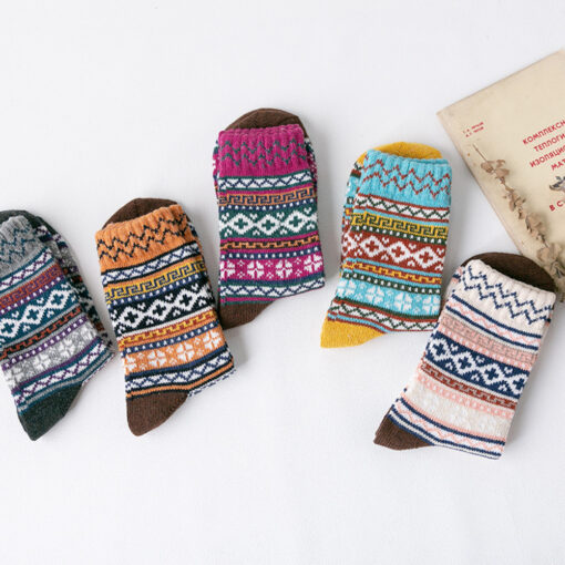 Patterned Thick Warm Winter Socks - AC1263 - Image 3