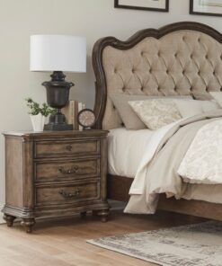 Traditional Nightstand of 3 Drawers Brown Oak Finish 1pc Bedside Table Wooden Formal Bedroom Furniture Decorative Drawer Pulls